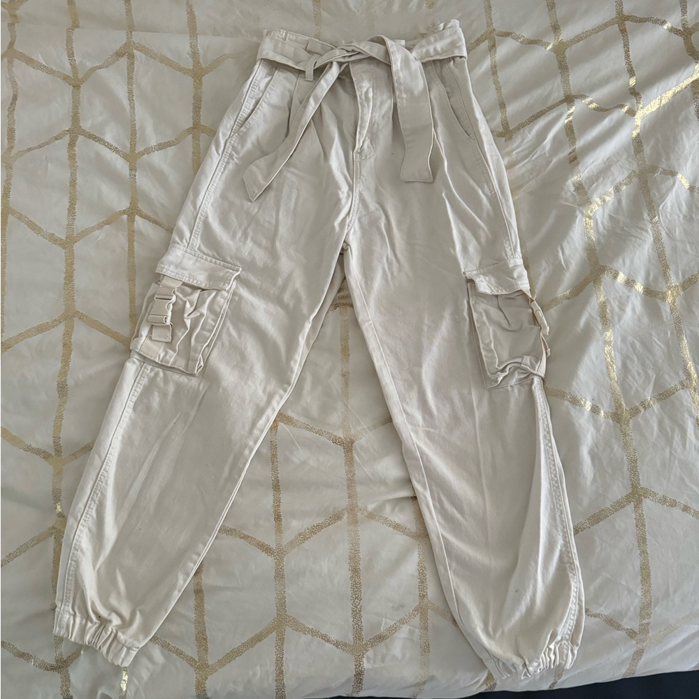 Forever 21 cargo pants xs
